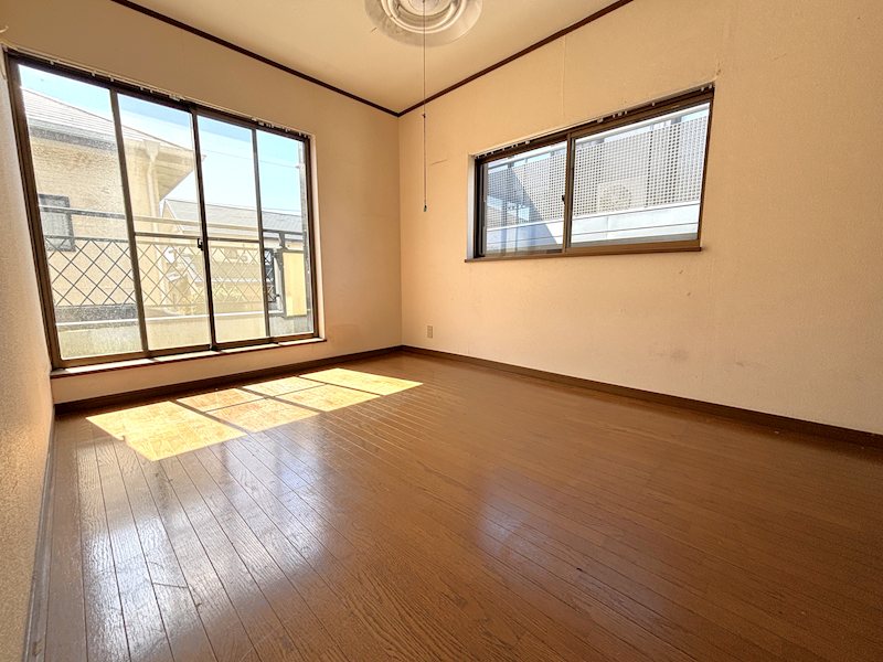 稲敷郡阿見町うずら野１丁目　戸建 内観写真（リビング以外の居室）