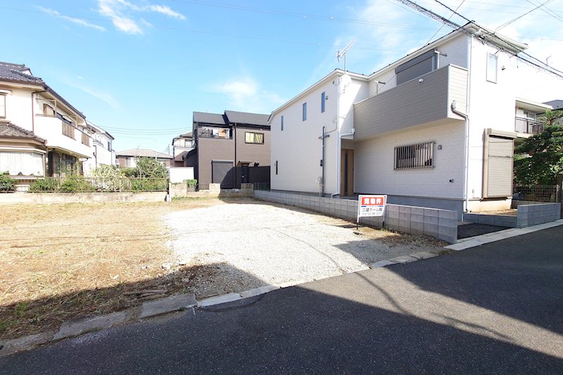 流山市西松ケ丘１丁目　土地 現地写真（前面道路含む現地写真）