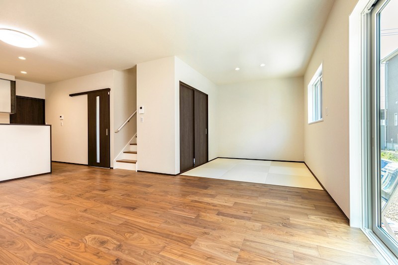 FelidiaGarden鯖江市下河端町 全3区画 3号棟(No.1057)   内観写真（リビング）