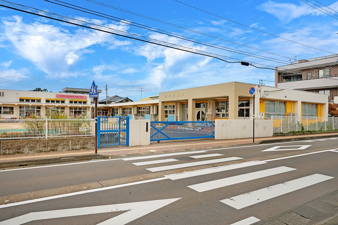 FelidiaGarden鯖江市下河端町 3号棟(No.1057)   幼稚園