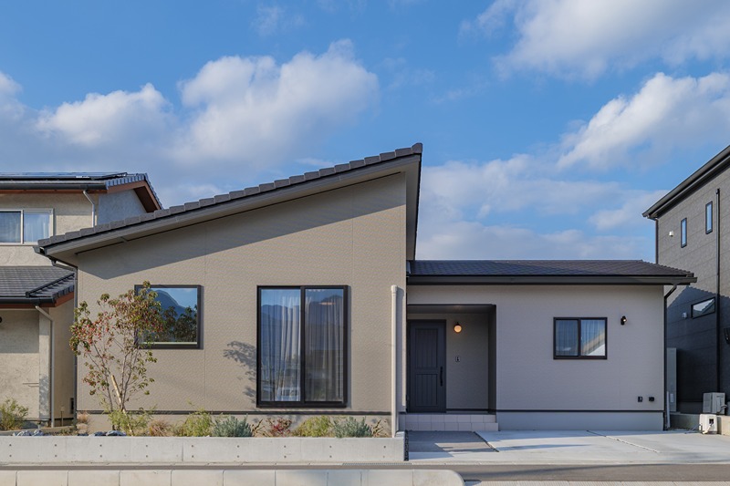 FelidiaGarden新居浜市坂井町 全4区画 1号棟(No.1041)【戸建】の物件