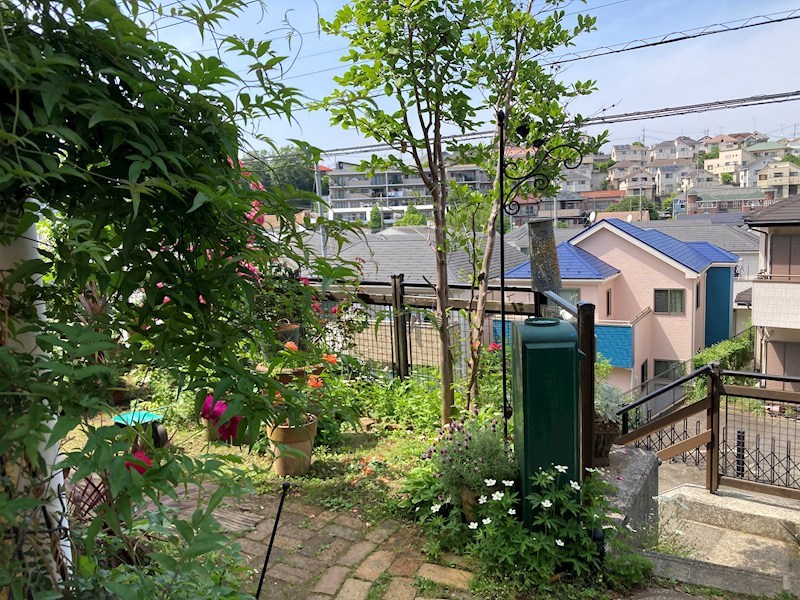 【スムストック】東京都町田市金井ヶ丘2丁目(No.1030) 現地写真（玄関）