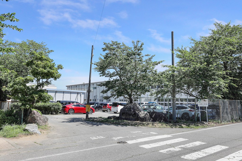 安曇野市三郷明盛 全3区画 3号地(No.1063)  小学校