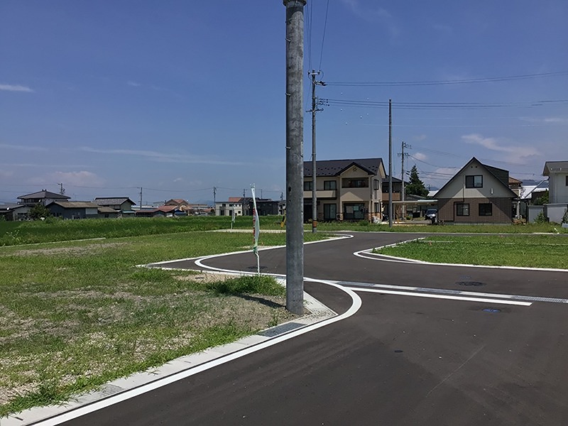 安曇野市豊科高家 全5区画 5号地(No.1063) 現地写真（前面道路含む現地写真）