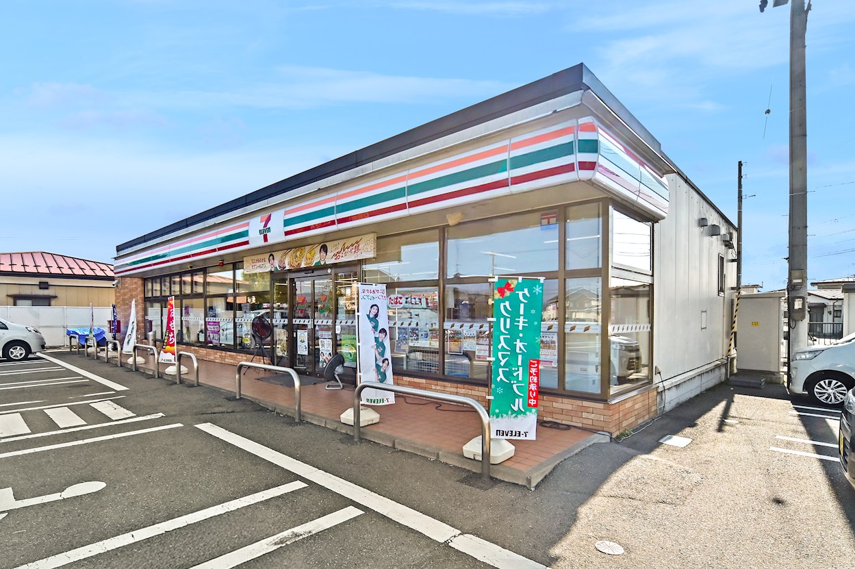 FelidiaGarden奥州市水沢真城字町屋敷 全3区画 2号棟(No.1024) コンビニ
