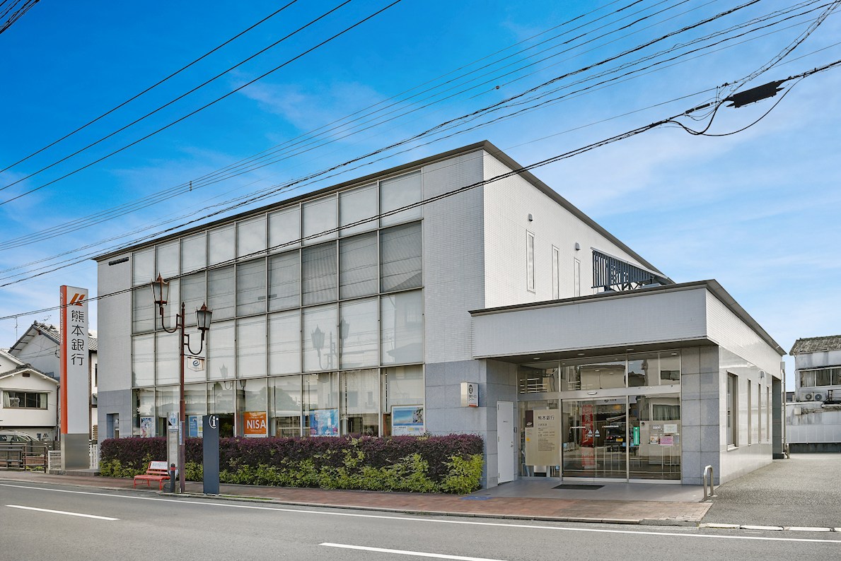 JIDAI南区八幡10丁目 全4区画 3号棟(No.1055) 銀行