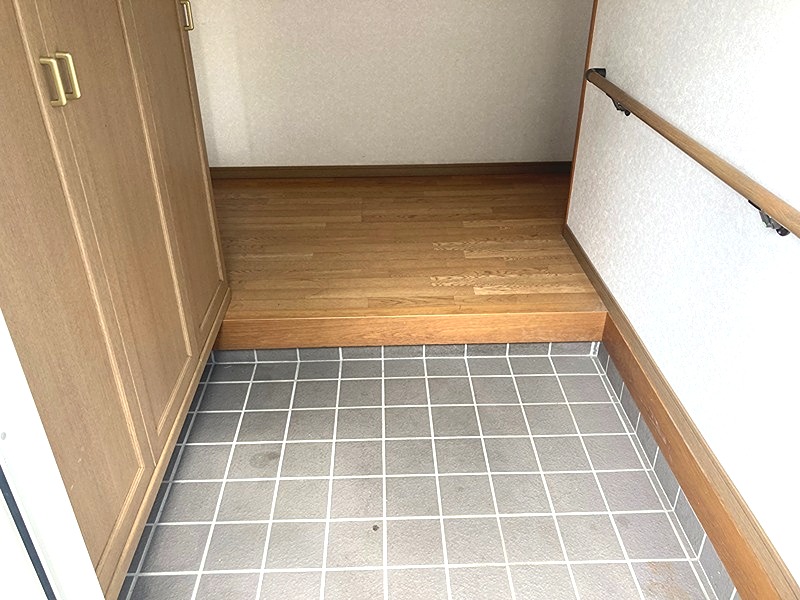 【スムストック】千葉県佐倉市石川(No.1031) 現地写真（玄関）