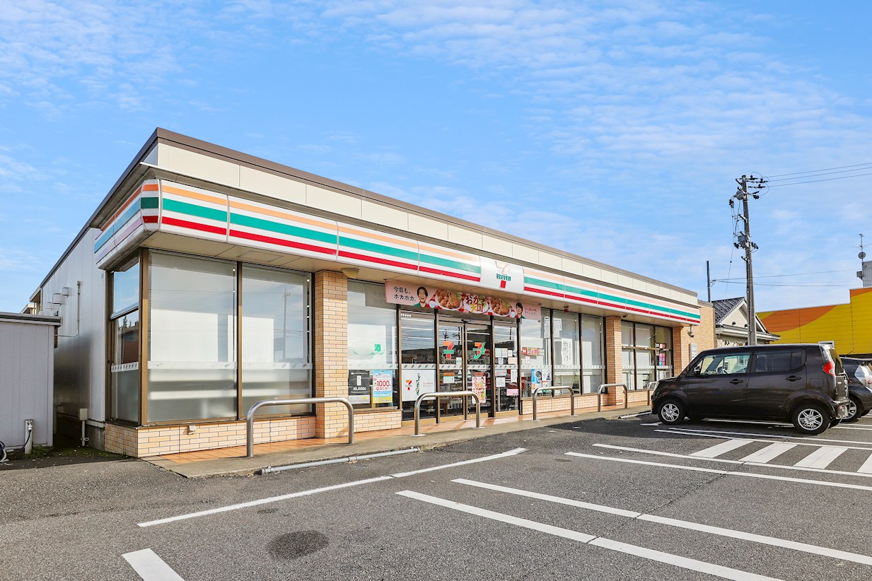 FelidiaGardenあわら市大溝 全4区画 2号棟(No.1057)  コンビニ