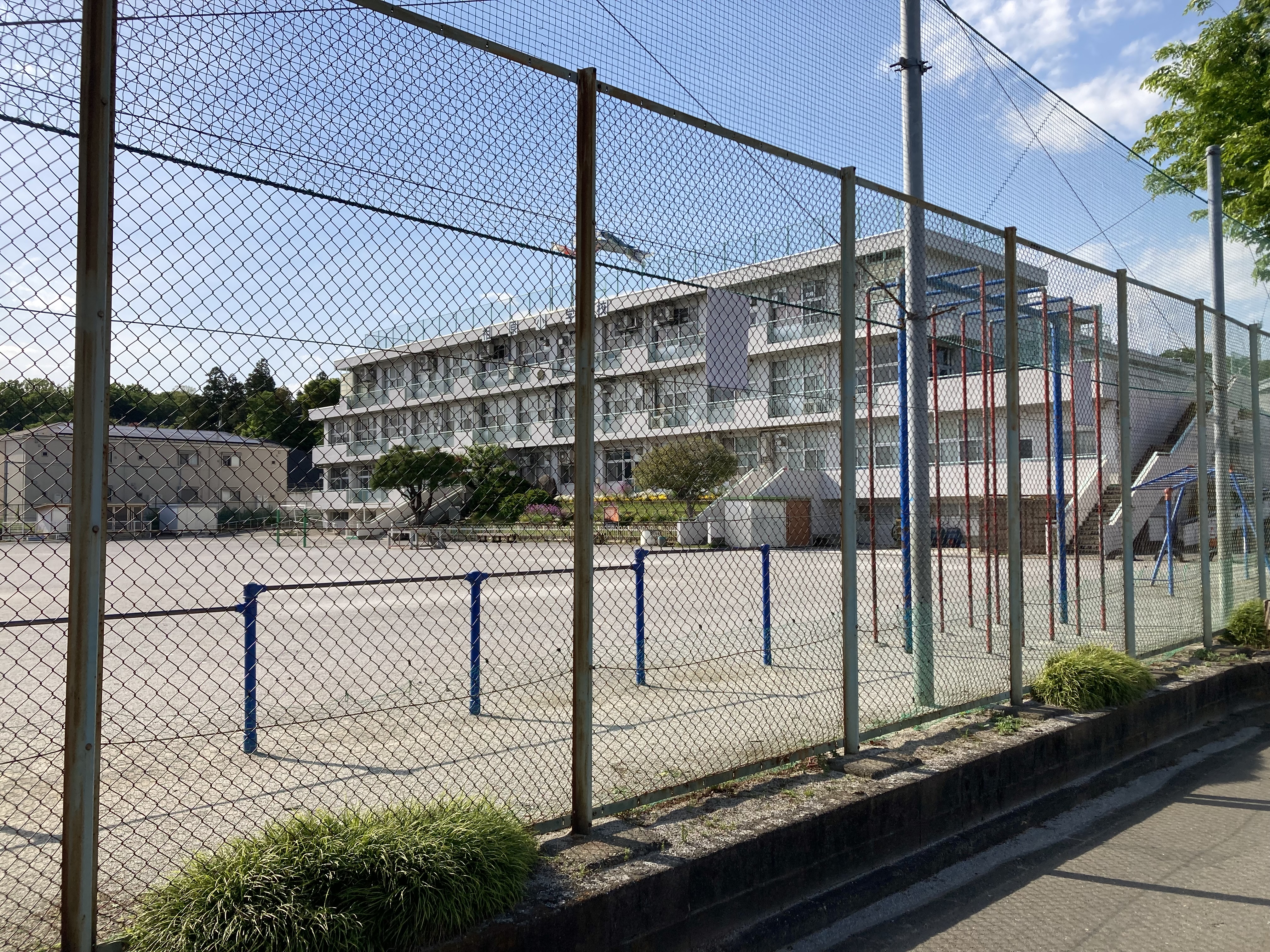 【スムストック】東京都町田市相原町(No.1030) 小学校