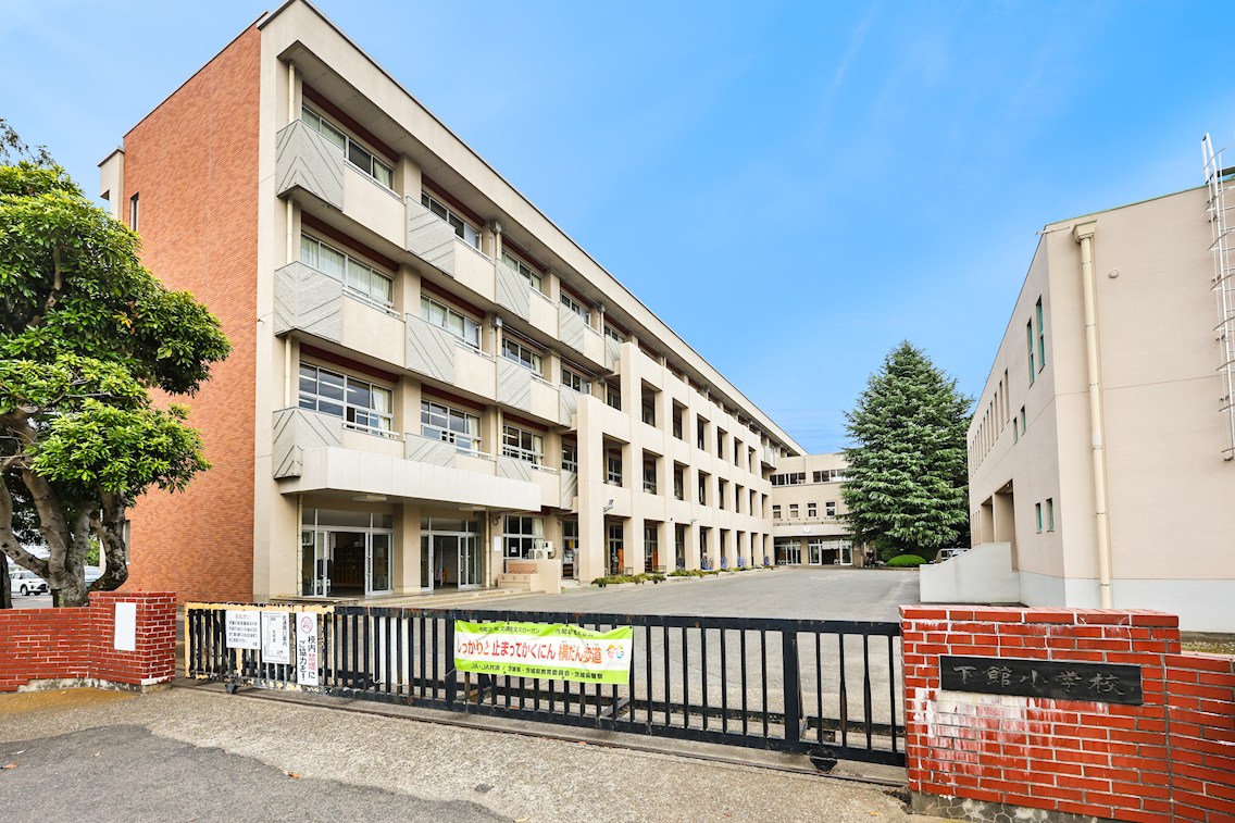 FelidiaGarden筑西市二木成 全3区画 3号棟(No.1025) 小学校