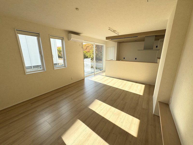 FelidiaGarden甲府リバーサイドタウン 全4区画 3号棟(No.1030) 内観写真（リビング）