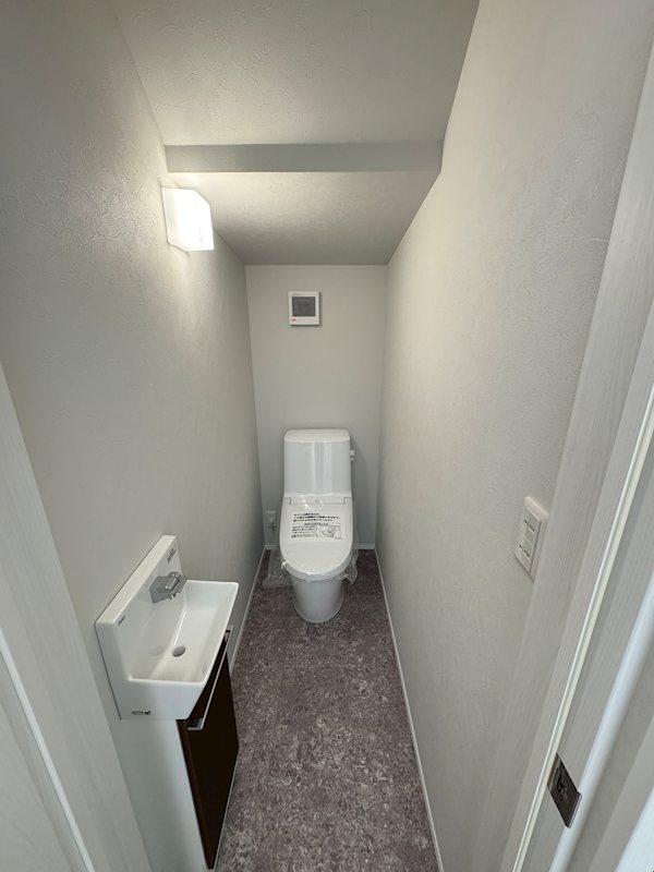 FelidiaGarden甲府リバーサイドタウン 全4区画 3号棟(No.1030) 内観写真（トイレ）