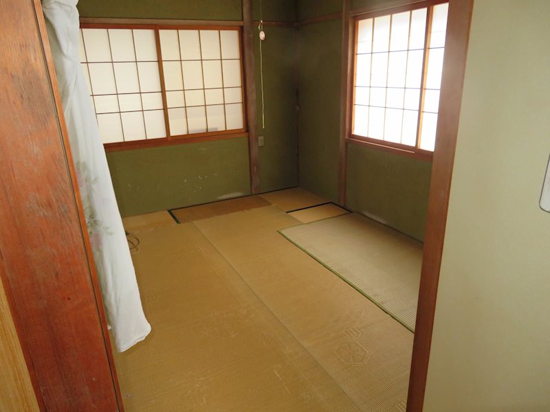 中央区寄居町戸建 内観写真（リビング以外の居室）