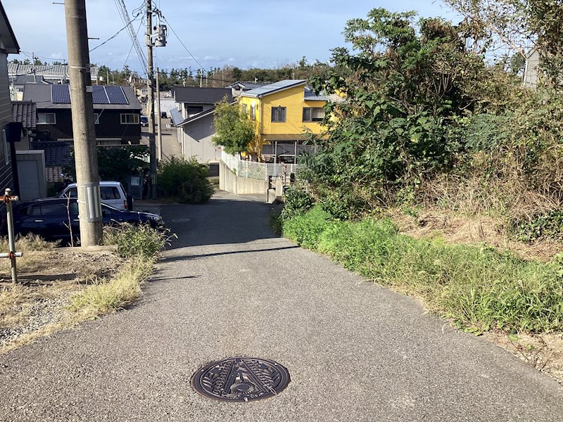西区五十嵐東３丁目売地 現地写真（前面道路含む現地写真）