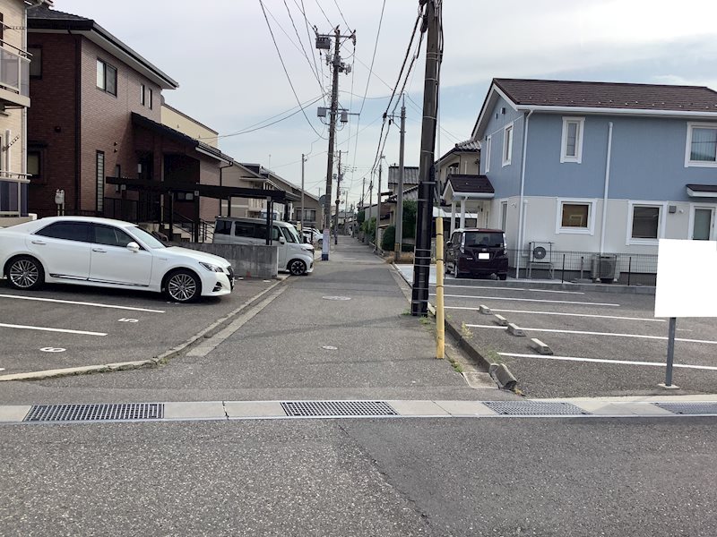 西区小針台売地 現地写真（前面道路含む現地写真）