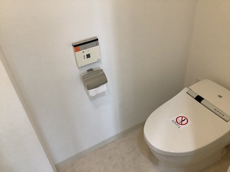 アデニウムタワー萬代橋 内観写真（トイレ）