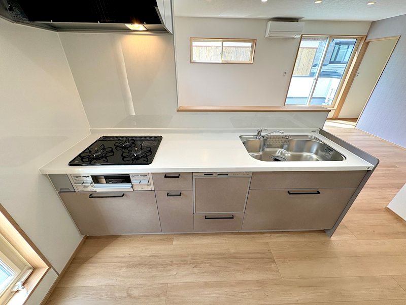 Lakulusu Home 下大川前通 内観写真（リビング）
