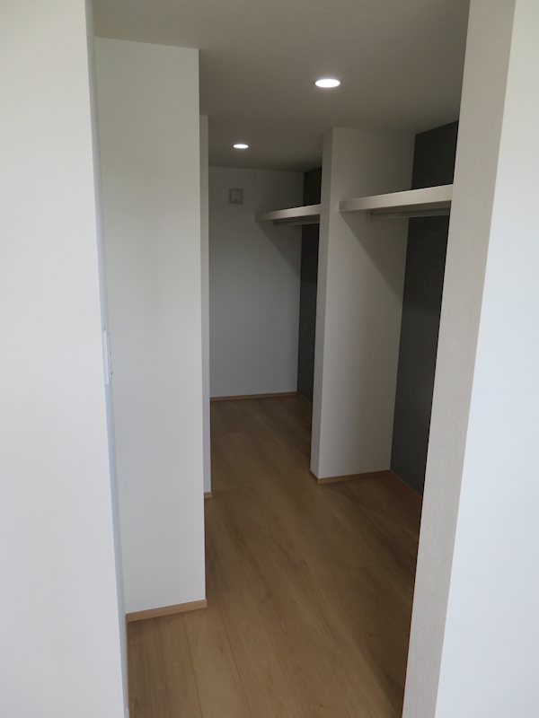 Lakulusu Home 西大畑公園 内観写真（収納）