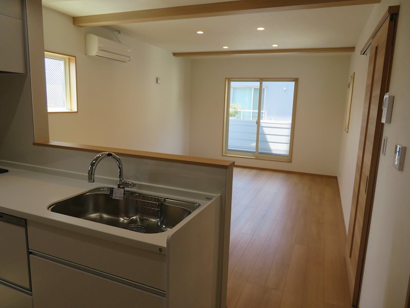 Lakulusu Home 西大畑公園 内観写真（リビング）