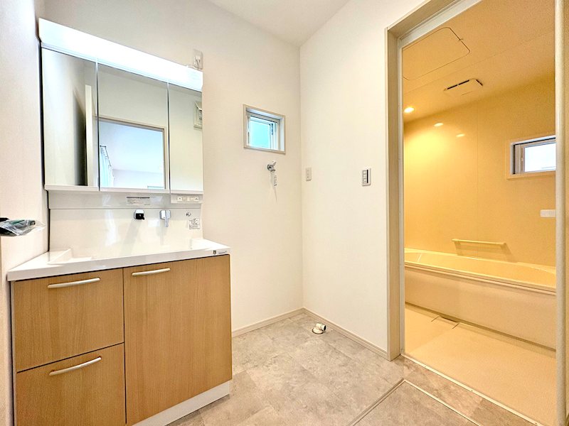 Lakulusu Home 立仏1号棟 内観写真（洗面台・洗面所）
