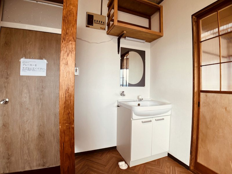 加賀屋ビル 内観写真（洗面台・洗面所）