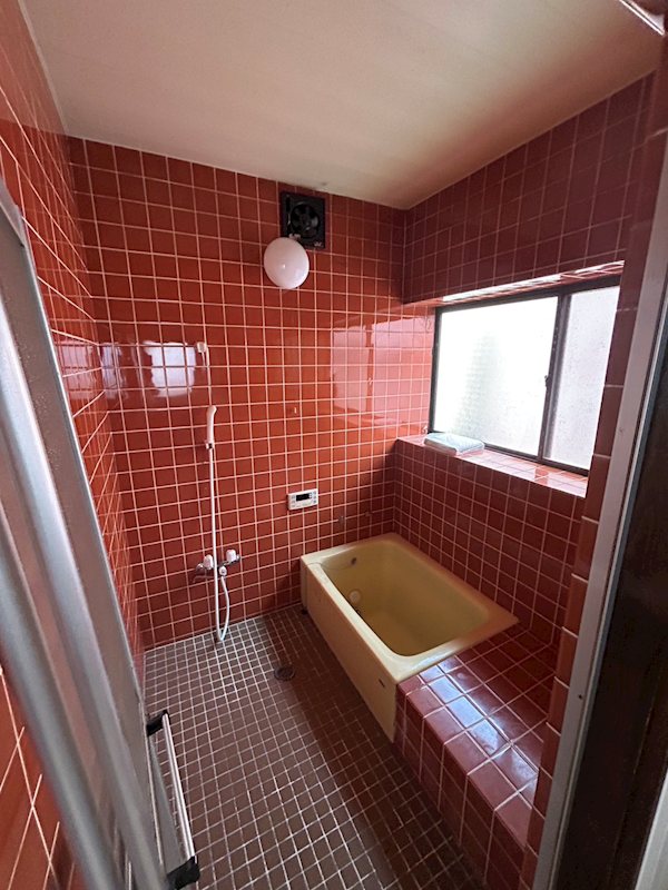 新発田市新富町２丁目戸建 内観写真（浴室）