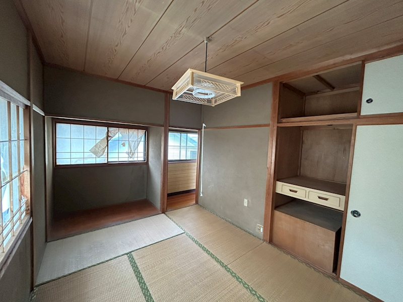 新発田市新富町２丁目戸建 内観写真（リビング以外の居室）
