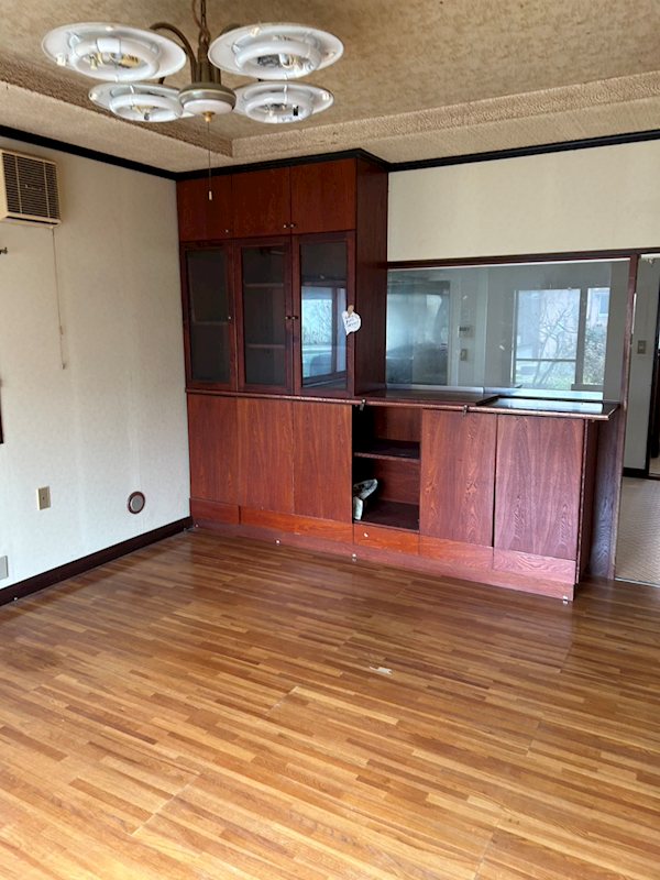 新発田市新富町２丁目戸建 内観写真（リビング）