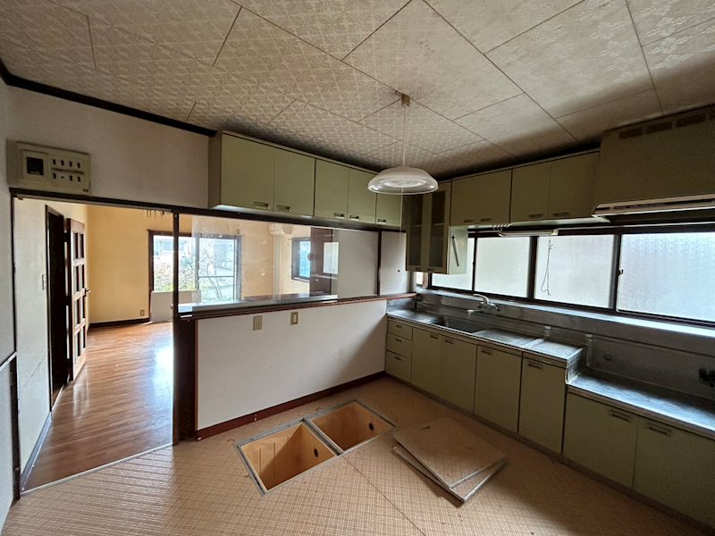 新発田市新富町２丁目戸建 内観写真（キッチン）