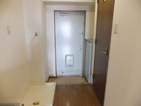オルザス新潟 現地写真（玄関）