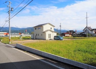 駒ヶ根市赤穂 プレステージ 現地写真