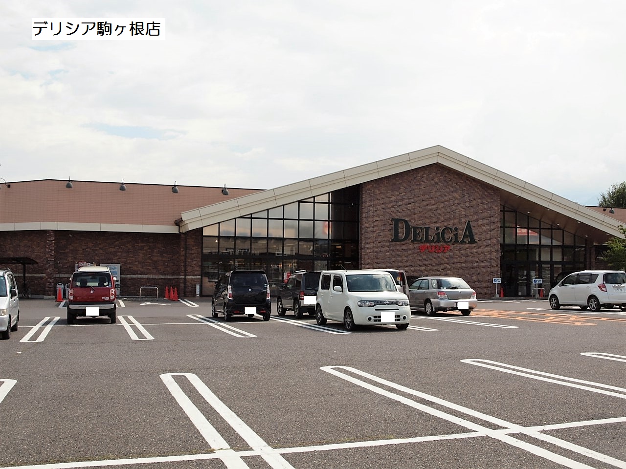 駒ヶ根市赤穂　プレステージ スーパー