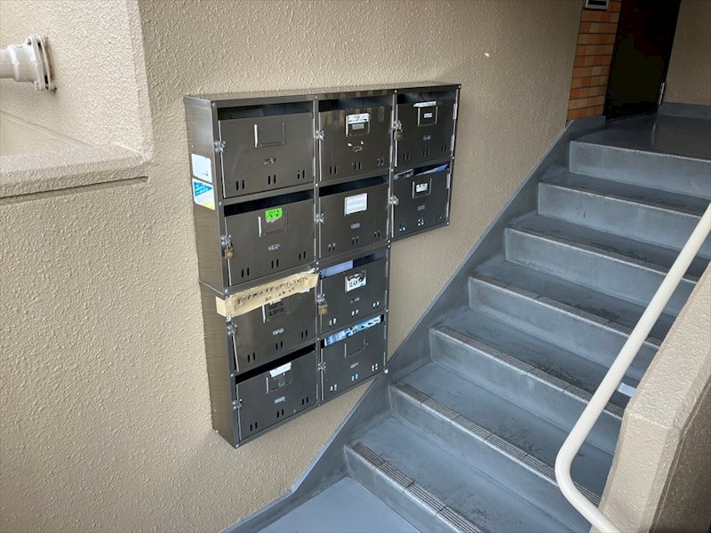 エメラルドマンション緑ヶ丘 共用部写真（エントランス）