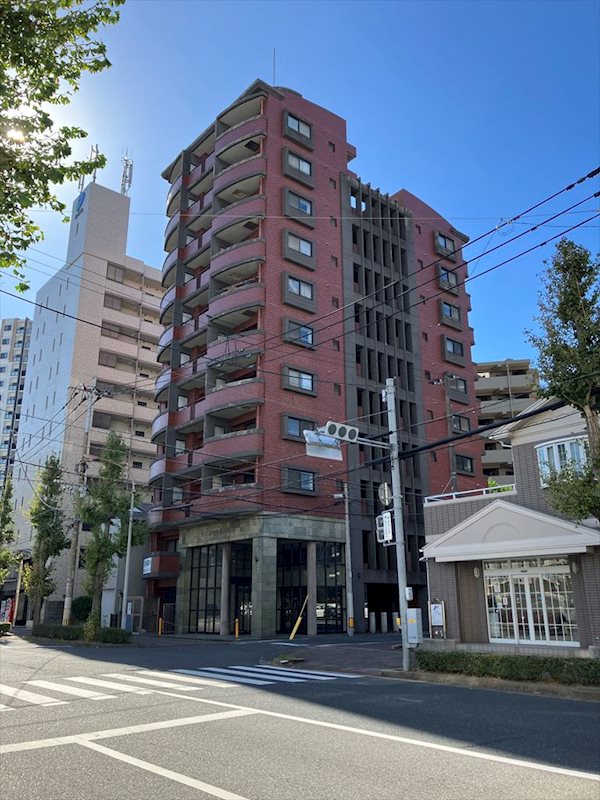 ロマネスク下到津 現地写真
