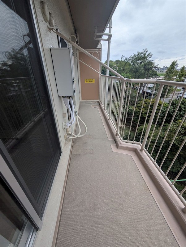 2階ですが南向きで明るいです♪ ボナハイツ中川3号棟 その他