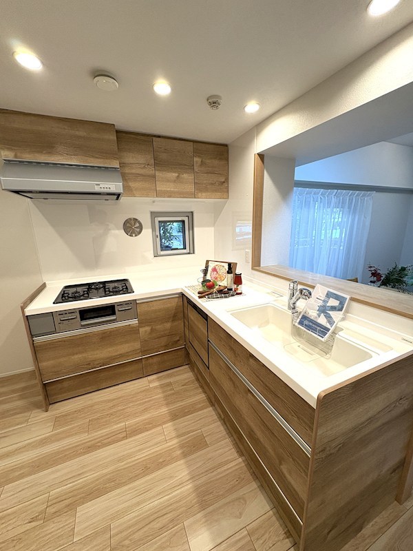 お子様の様子が見える対面式♪ 成増ハウス その他