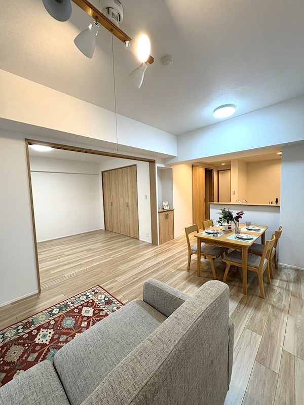 家族団らん憩いのリビング空間♪ 成増ハウス その他