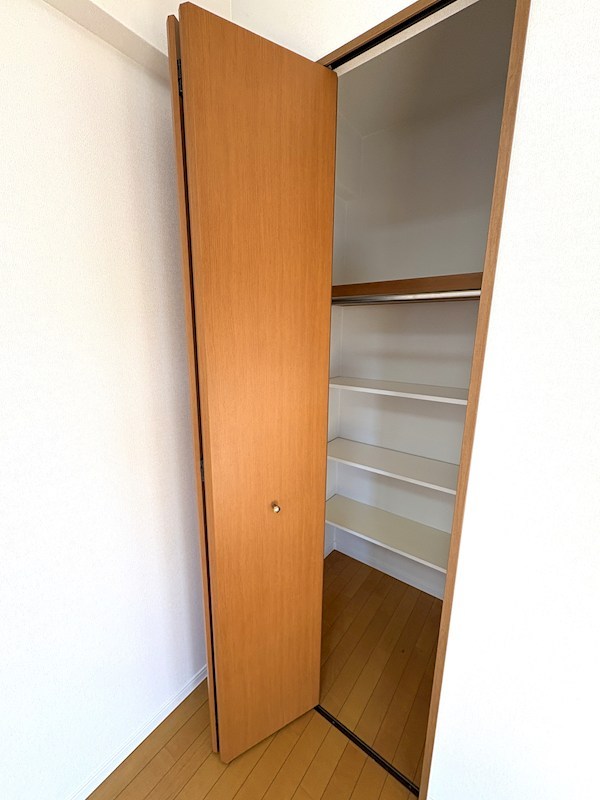 全ての居室に収納あります♪ グランシティ練馬春日町Ⅱ2階 その他