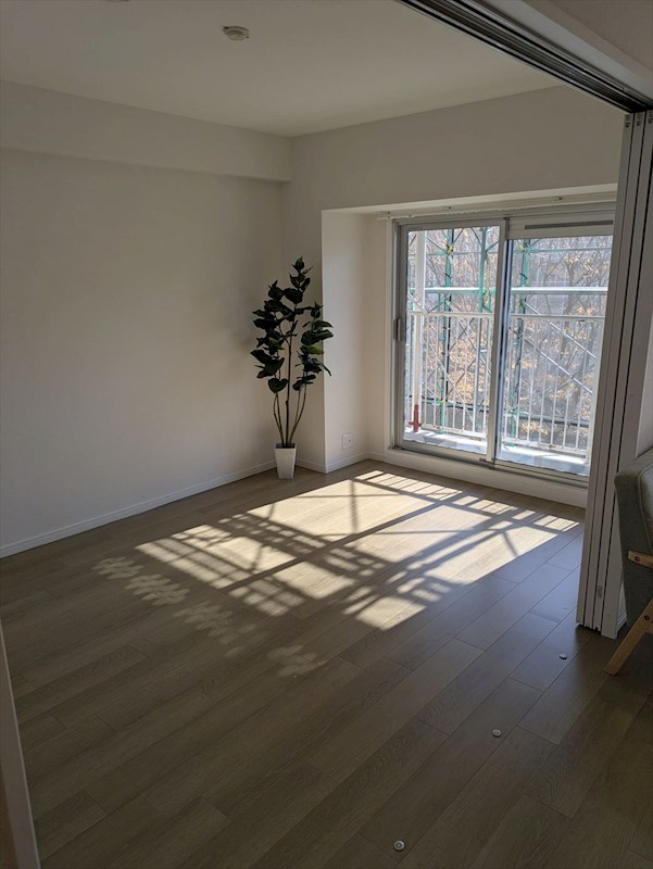 寝室としても使いやすい7帖間 ボナハイツ中川1号棟 その他