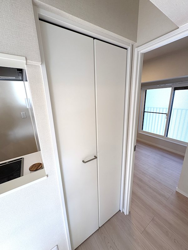 キッチンの横にパントリー設置♪ コートシティ木場 その他