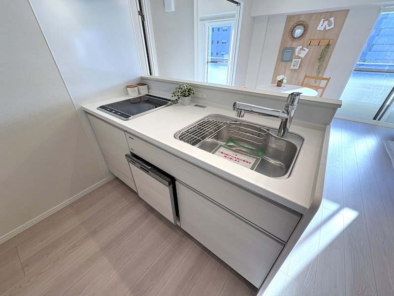 広々対面式キッチン♪ コートシティ木場 その他