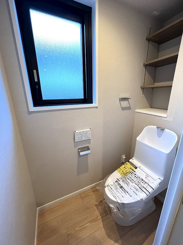 戸棚付きなので備品収納できます♪ アリーナ赤塚 その他