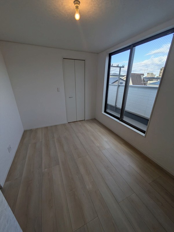 主寝室として使いやすい6.1帖間♪ 足立区東和3丁目 新築戸建 その他