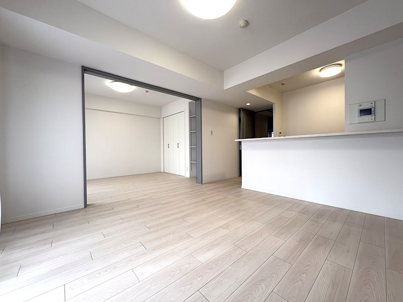 ライオンズマンション西高島平溝下公園弐番館 外観写真