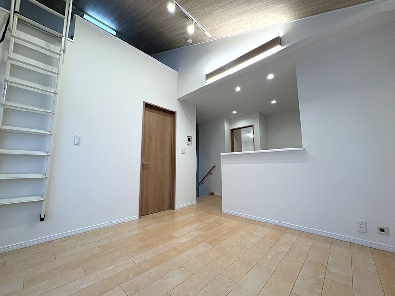 板橋区高島平5丁目　中古一戸建て 外観写真