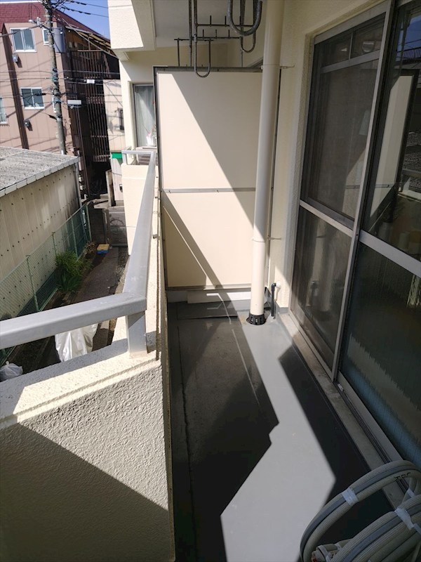 南向きにつき採光たっぷり入ります♪ グリーンパーク第11綾瀬 その他