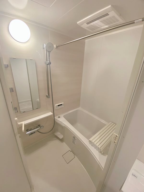 毎日の疲れを癒すバスルーム♪ エクレール南越谷 その他