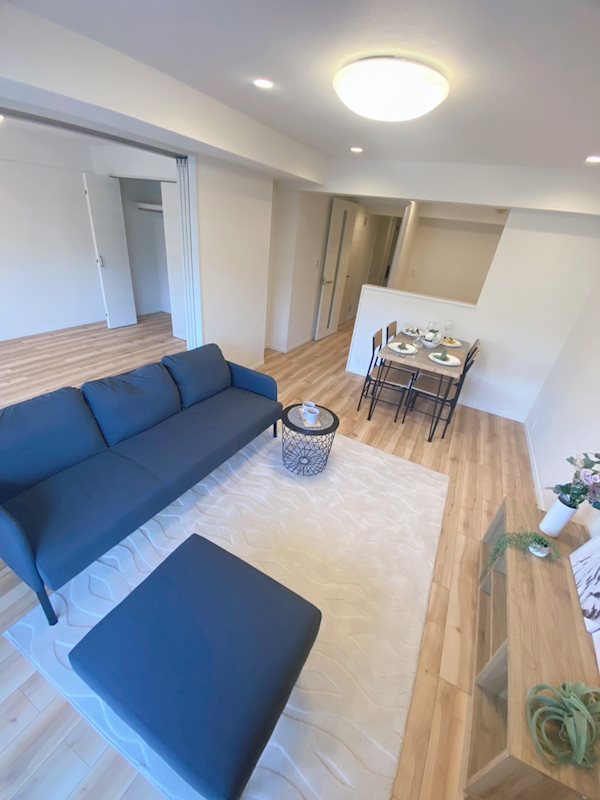 仕切りを開けるとさらに開放的に♪ エクレール南越谷 その他