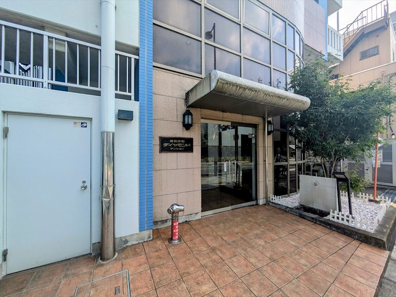 浦和仲町ダイヤモンドマンション 共用部写真（エントランス）