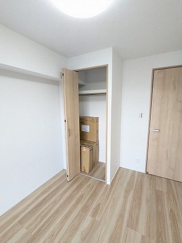 大阪府枚方市山之上北町 内観写真（収納）